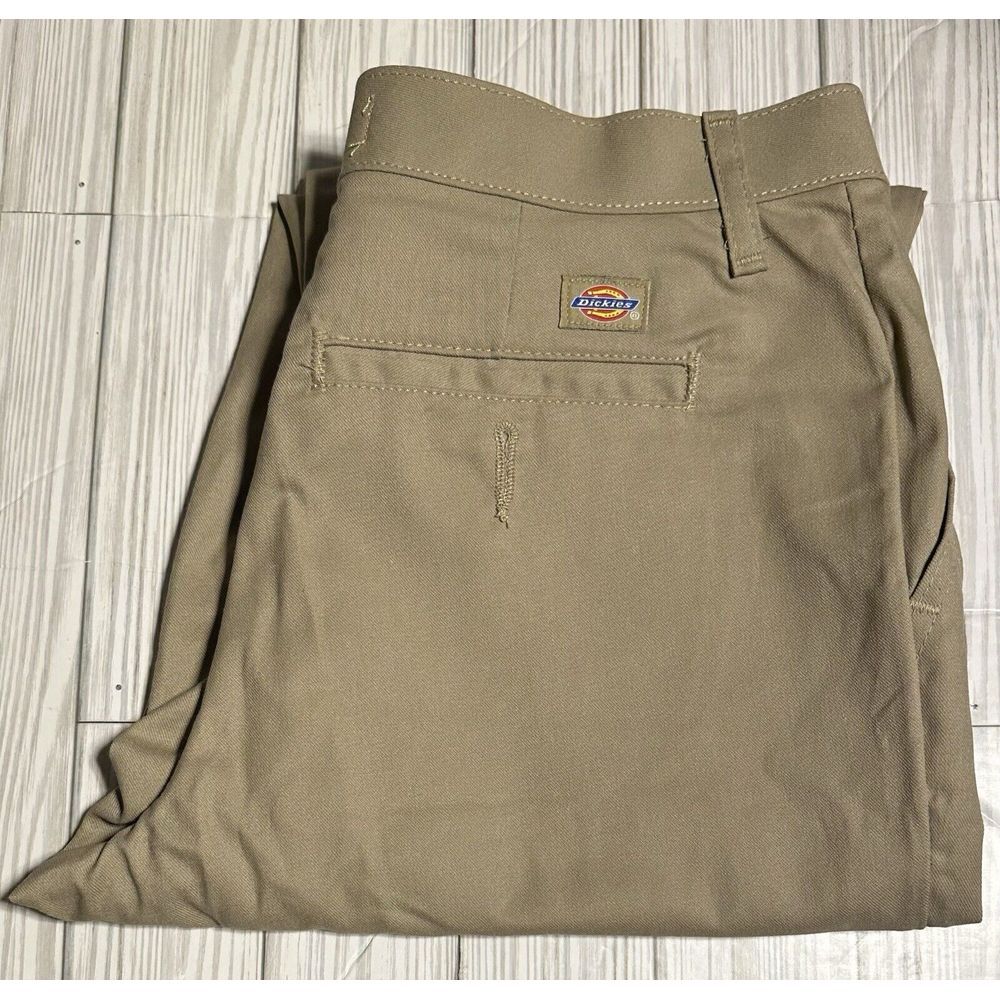 NWT Dickies For Women Work Pants. Size 8R, Straight‎ Leg. FP221DS Desert Sand